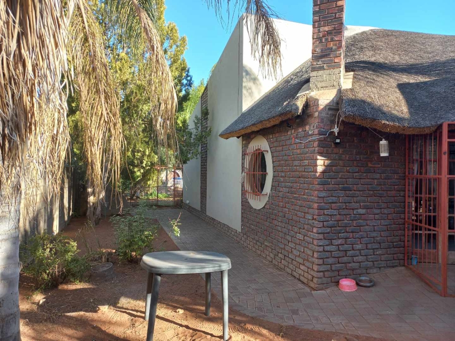 5 Bedroom Property for Sale in Blydeville Northern Cape